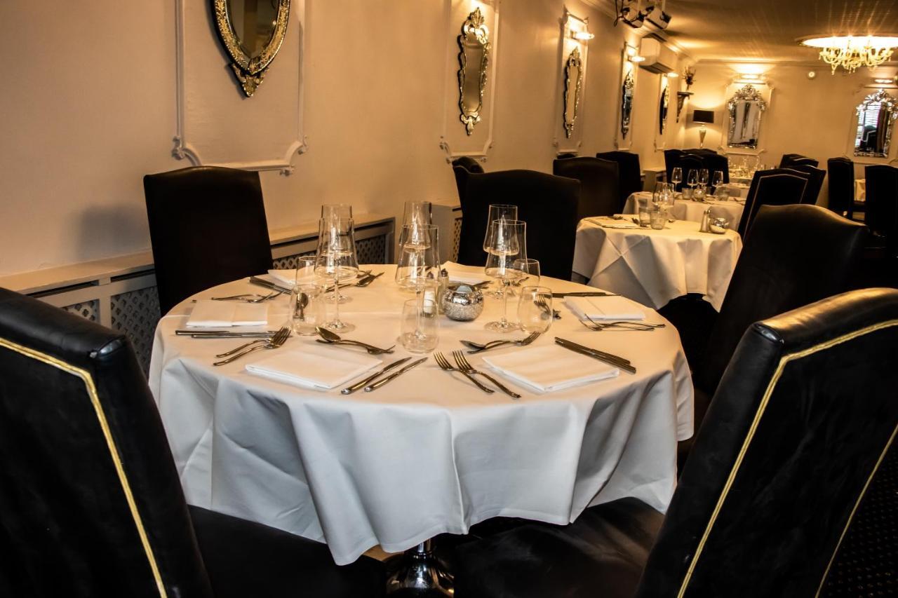 The Lord Bute Hotel Highcliffe Buitenkant foto